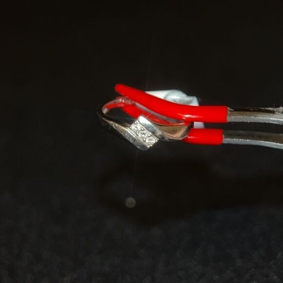 10k 3-Diamond Ring   - Picture 4 of 12